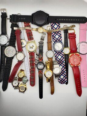 Vintage Modern Wristwatch Estate Lot 20 Pcs Timex Geneva Gossip Craft Parts